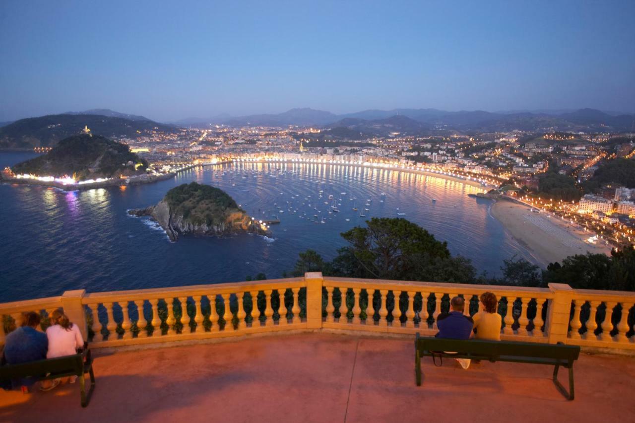 Romantico Free Parking Wifi Apartment